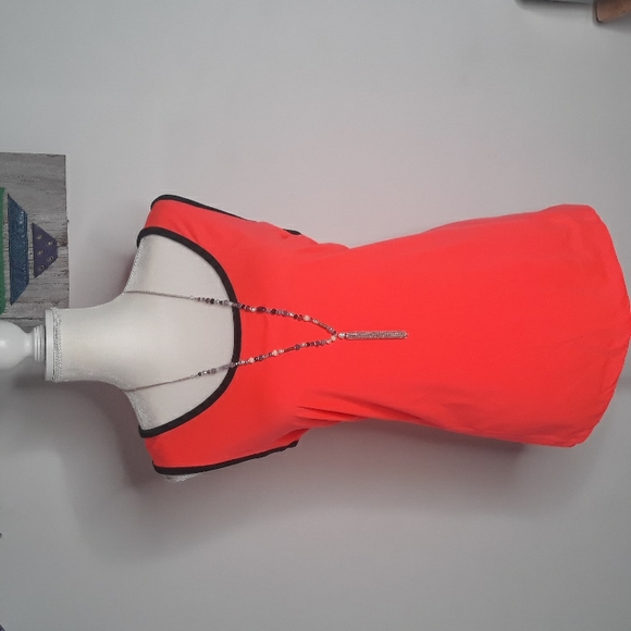 Full Beauty Sports neon orange and black tank top - Picture 2 of 8